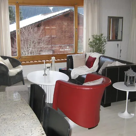 Casa Almis, * Grindelwald