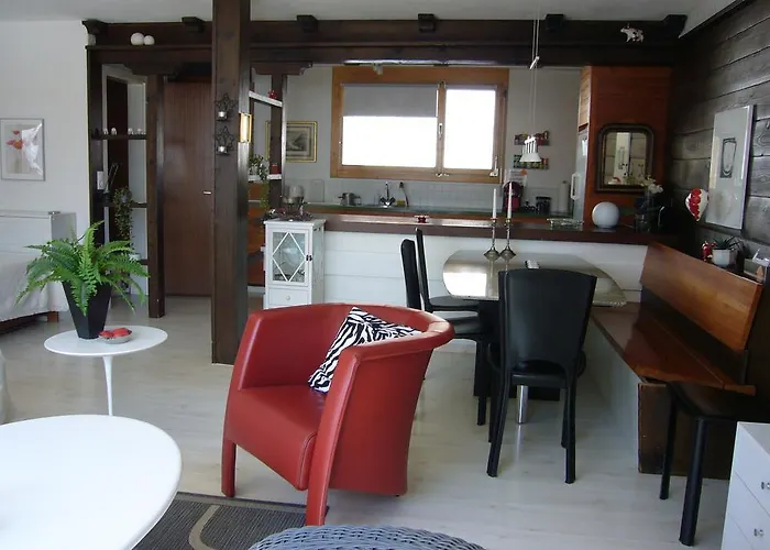 Casa Almis, Apartman